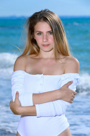 端木云大尺度人体2